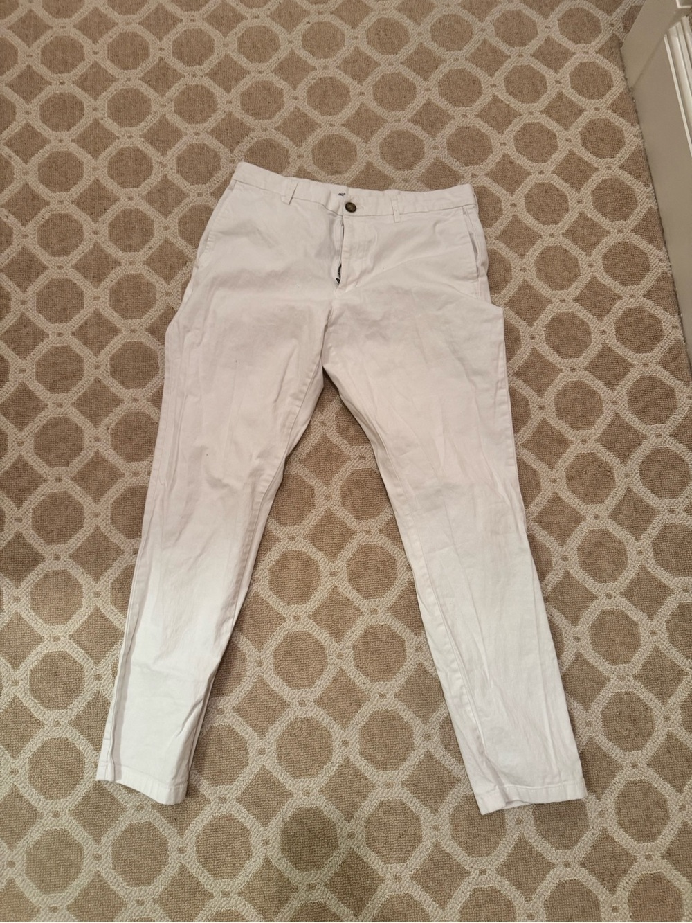 Old Navy men’s slim white Chino 32x32